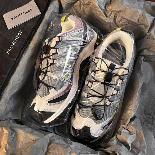 毒家APP防伪过验XAPro3D登山鞋
