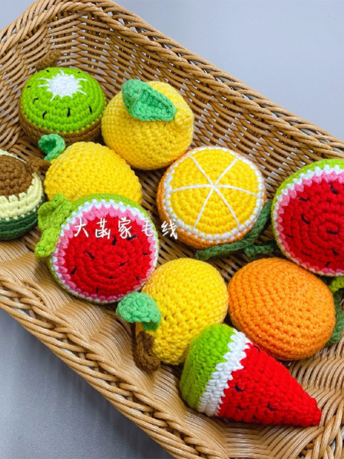 CROCHET FRUIT PENDANT MATERIAL PACKAGE WOOL KEYCHAIN MANGO WATERMELON ORANGE AVOCADO KIWI LEMON