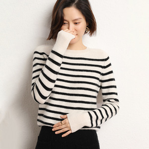 条纹针织衫山羊绒亲肤圆领宽松长袖套头休闲薄款打底衫