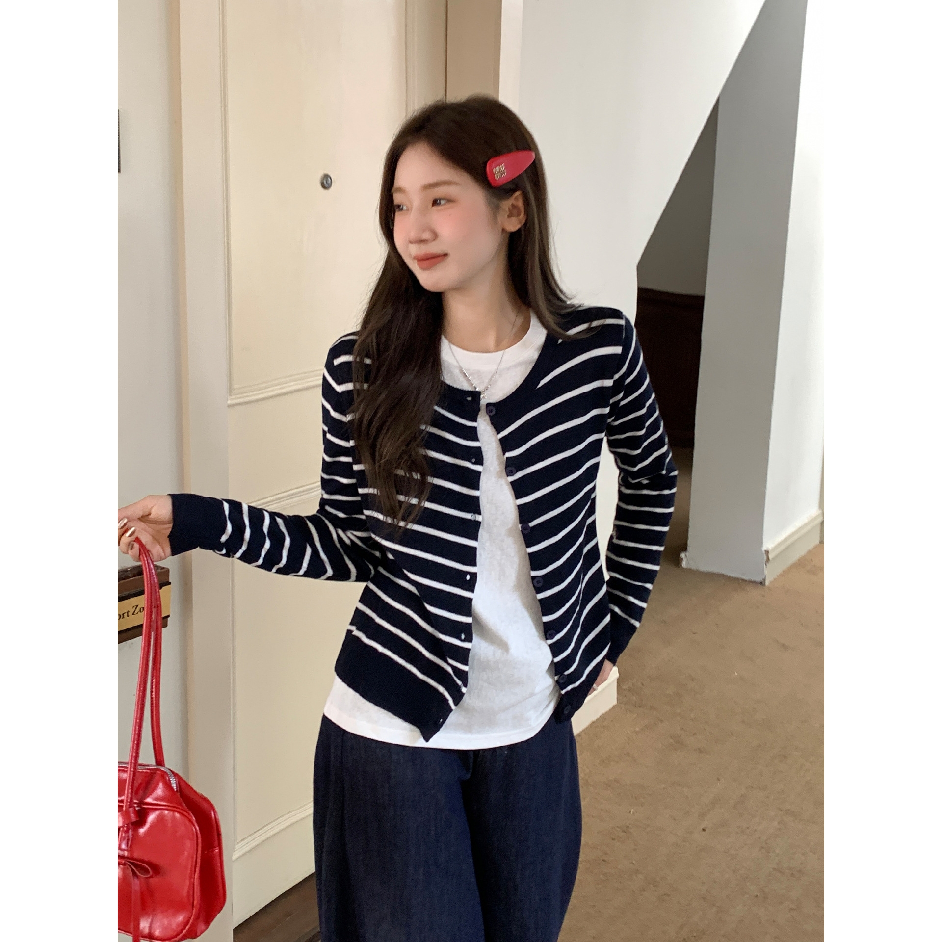 韩系撞色条纹女款针织开衫外套2025秋季长袖宽松设计感打底衫上衣