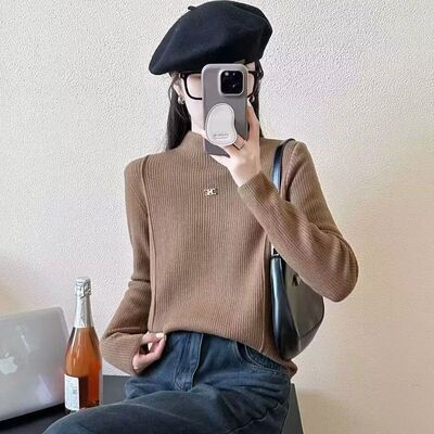 轻奢风半高领不规则一体绒毛衣