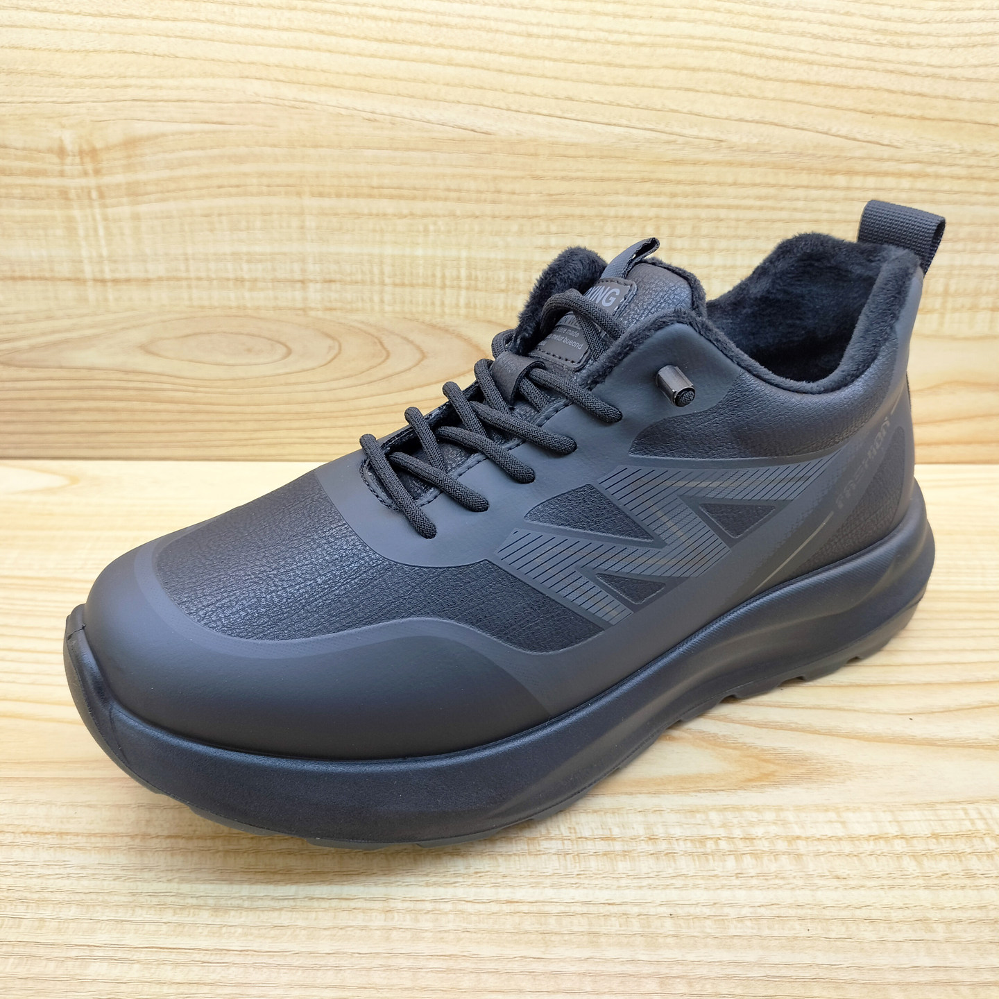 商场专柜冬季新品保暖运动男棉鞋