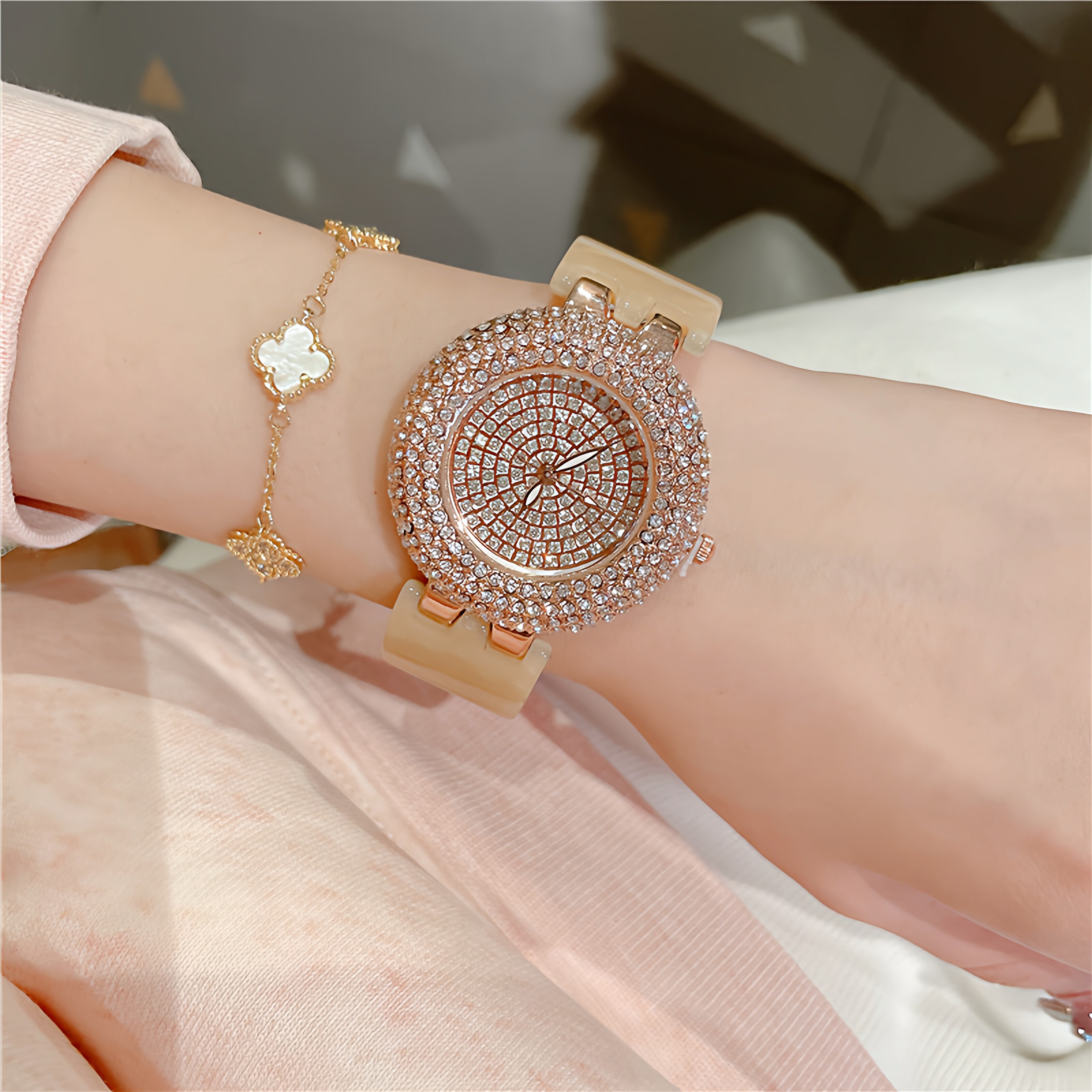 2026年新款正品品牌女士手表欧美满钻时尚潮流防水高端奢华韩版表