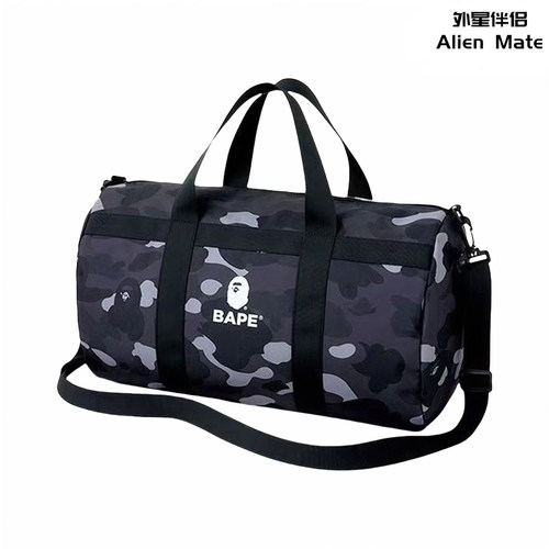 BAPE迷彩猿人头单肩手提包运动桶包旅行包休闲时尚潮流健身托特包