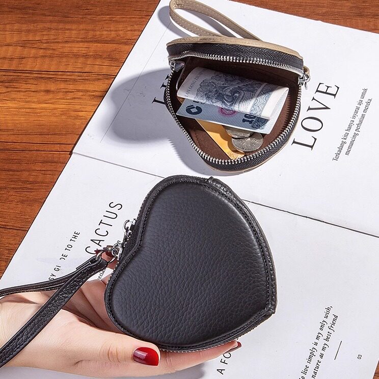 新款早秋爱心款时尚潮流风耳机钥匙口红挂饰包斜挎包挂脖包零钱包