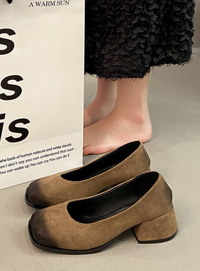 夏季法式粗跟黑色方头气质单鞋女鞋子2026年新款覆古浅口晚0412z