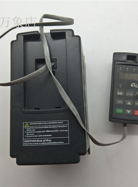 TAILIXIN 变频器 TL6000-4T0022G 380V 2.2KW 实物拍摄