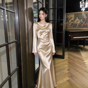 法式轻奢进口醋酸缎面高级荡领长袖连衣裙约会年会聚餐轻小礼服秋