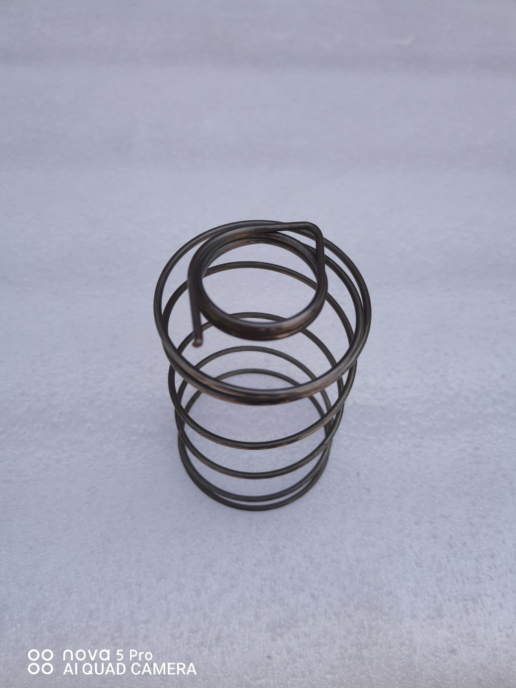 小修边机底坐弹簧，弹簧