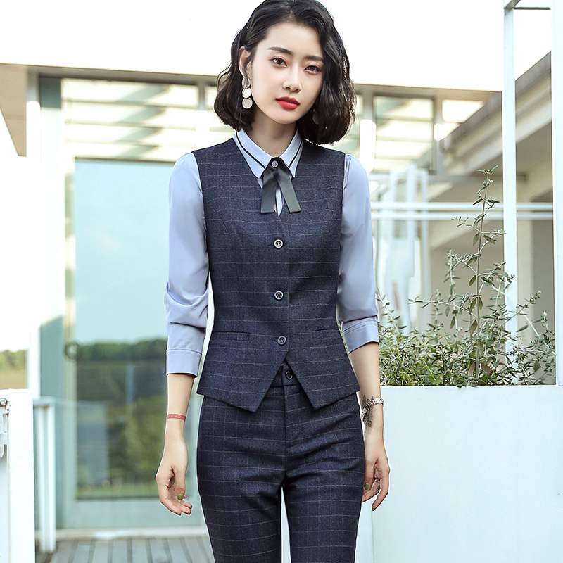 英伦风格子工装西服
