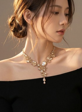 重工金色耳饰项链套装