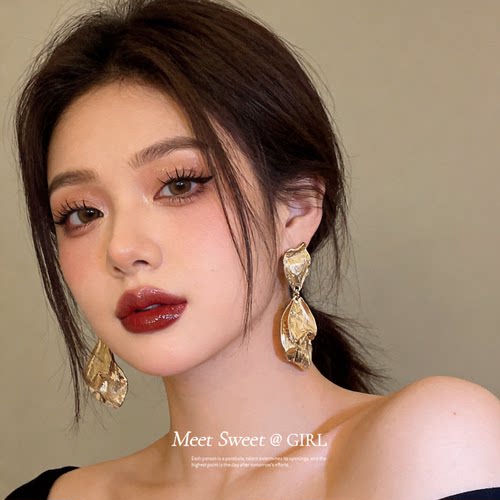 欧美金属褶皱花瓣耳钉夸张耳环女