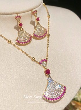 重工奢华扇形耳钉项链套装