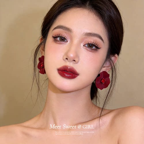 红色花朵耳钉女简约2026