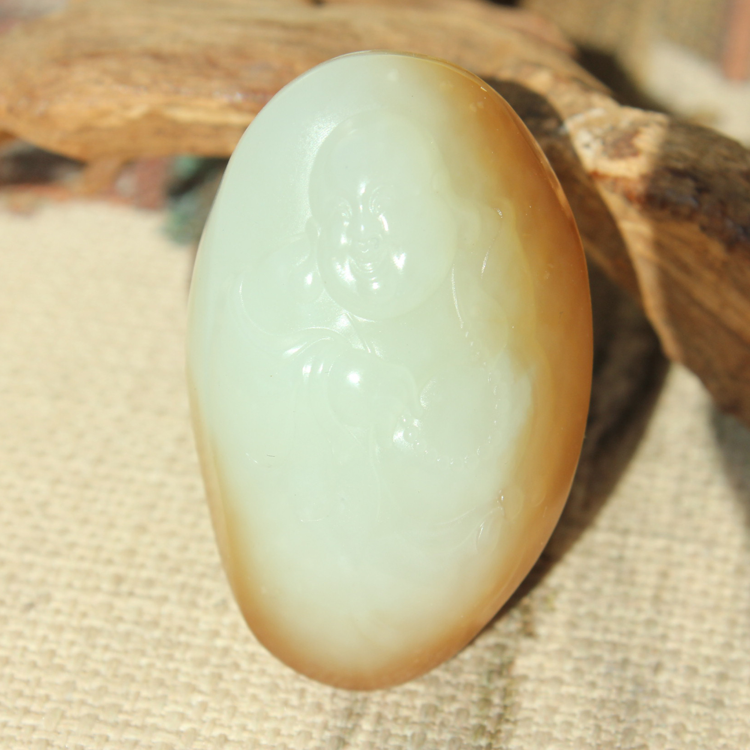 王实斋珠宝/新疆和田玉糖白玉弥勒笑佛佛公挂件吊坠糖白分明润C44