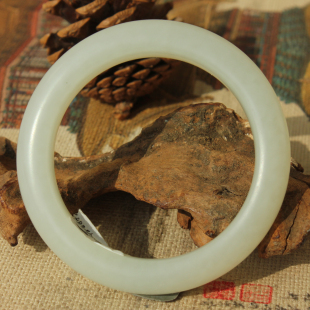 王实斋珠宝 新疆和田玉手镯内径56mm白玉手饰支持复检带证书SZ3