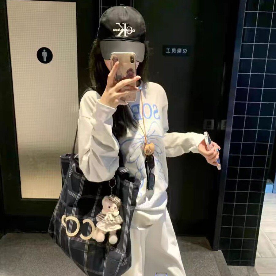 新款帆布包法式英伦风格子托特包包女日常通勤大容量手提包购物袋