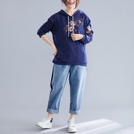300斤特大码女装胖mm花朵刺绣连帽显瘦卫衣外套