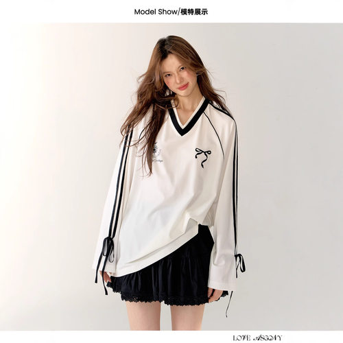 AsGony blokette美式复古运动蝴蝶结球衣宽松v领百搭白色长袖上衣