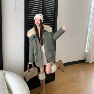 明星同款羊羔毛绒拼接派克服加厚保暖工装棉服女中长款冬季外套