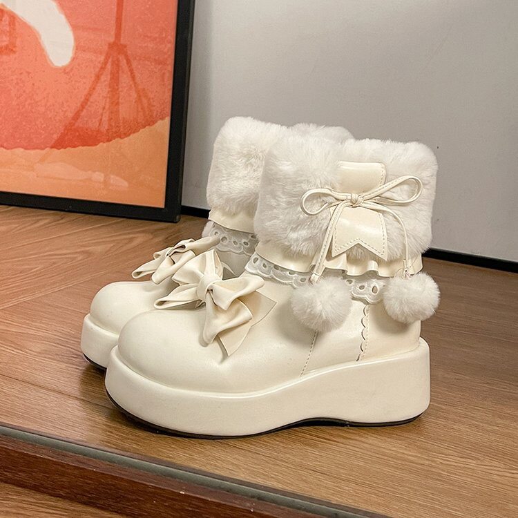 甜妹洛丽塔毛绒短靴蕾丝花边蝴蝶结毛球厚底冬季lo娘雪地棉靴女