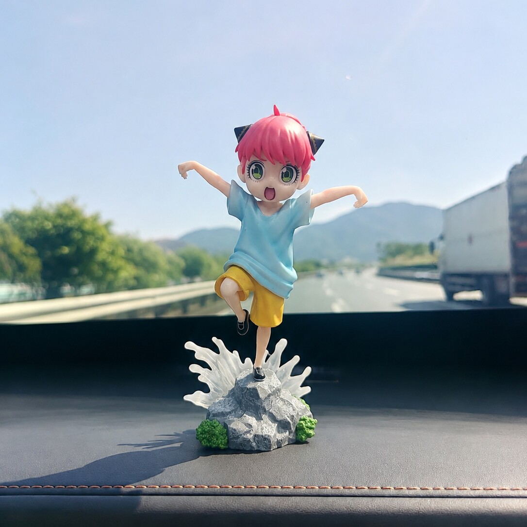 阿尼亚手办机箱中控台车载小摆件图片