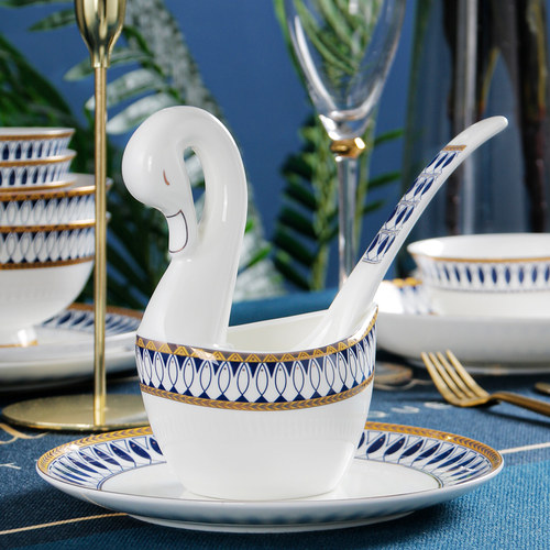 骨瓷餐桌艺术品天鹅勺子笼欧式