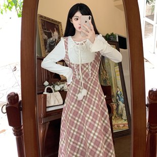 大码女装法式绒球甜心粉色格纹假两件温柔连衣裙收腰显瘦格子裙女