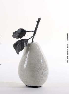 陶瓷金属白色摆件水果雪梨