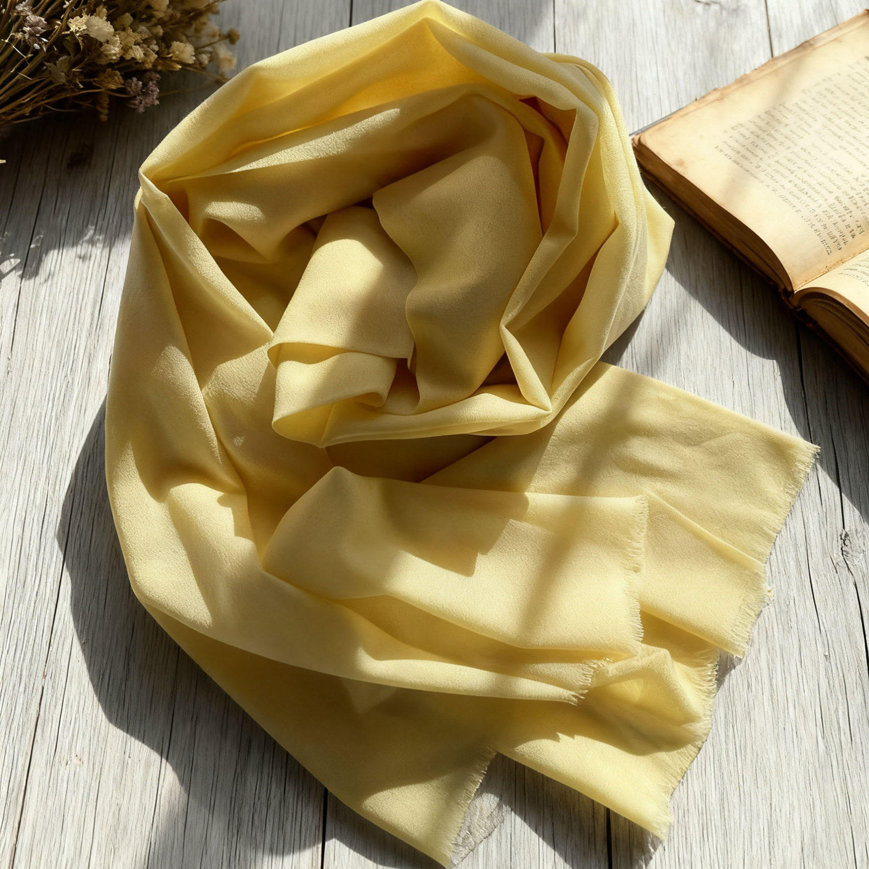 内蒙古厂家清仓春秋冬季纯羊毛围巾女士超长80支精薄款鹅黄色散须