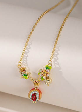 新款复古时尚珐琅彩石榴花项链女轻奢小众设计高级锁骨链精致首饰