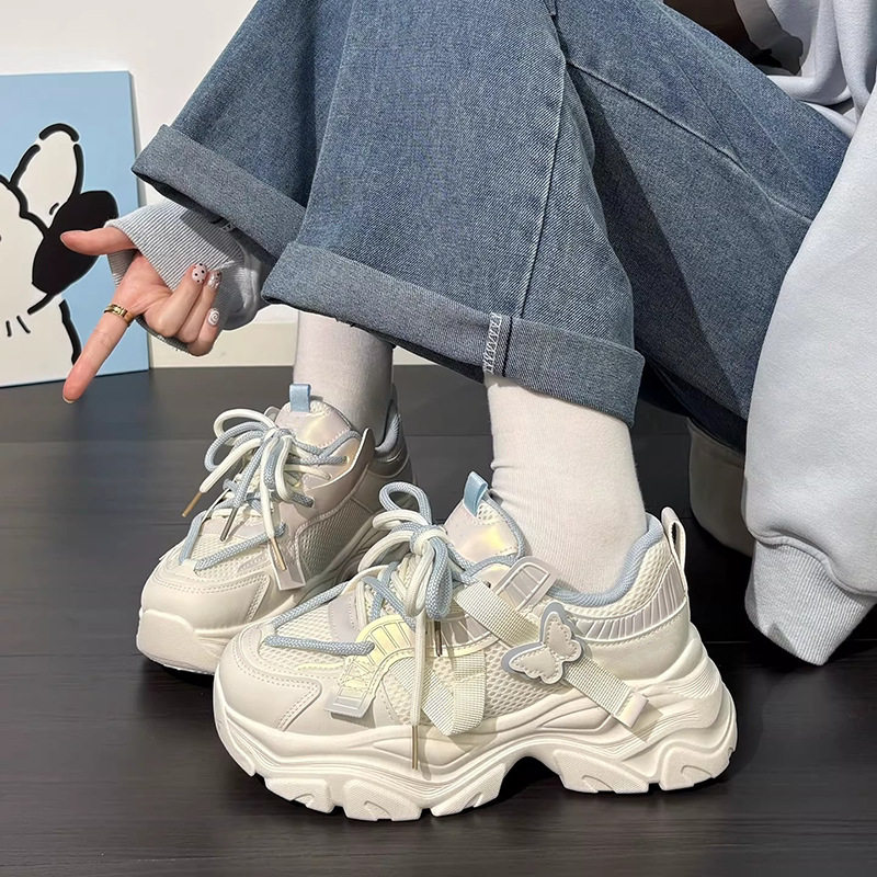 女童运动鞋2026新款中大童女孩