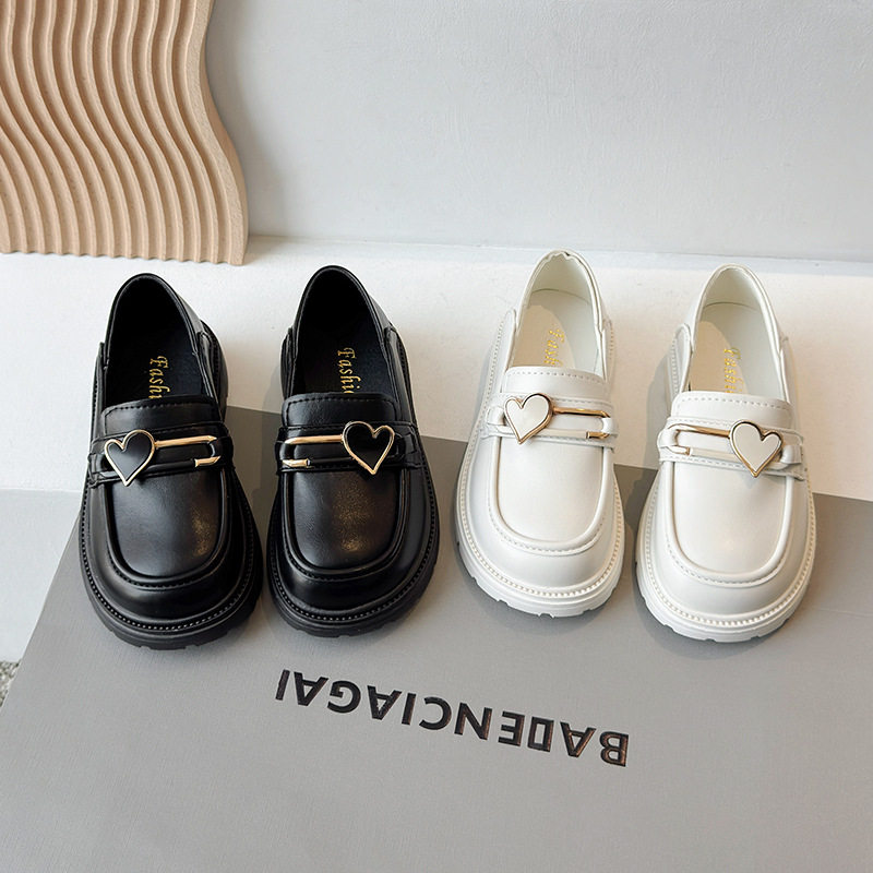 女童鞋子儿童公主小皮鞋春秋新款演出黑色单鞋英伦风乐福鞋