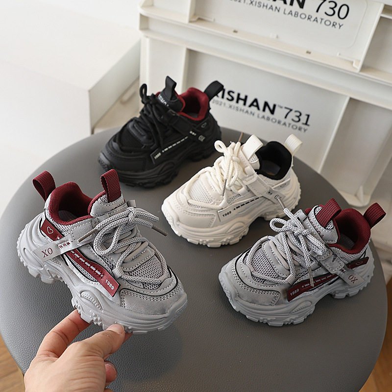 儿童老爹鞋女童网鞋2026春季新款宝宝软底运动鞋百搭男小童跑步鞋