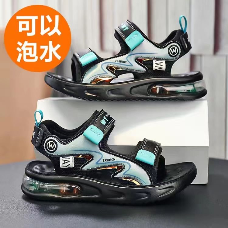 真皮男童凉鞋爆款夏季新款小学生软底防臭男孩中大童儿童沙滩鞋轻