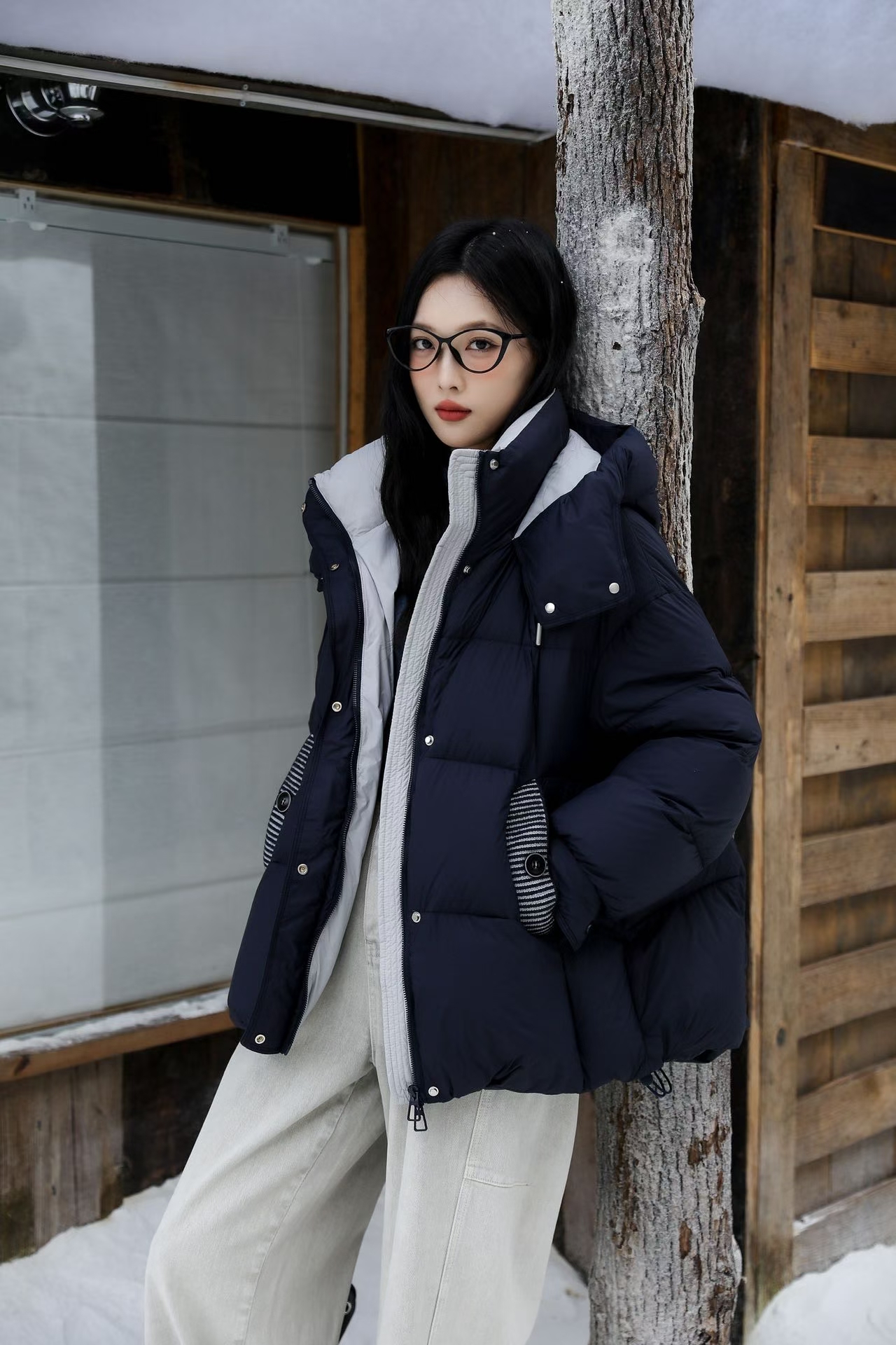 依佰思特爆款2025秋冬新款时尚百搭韩版短款羽绒服保暖厚外套女潮