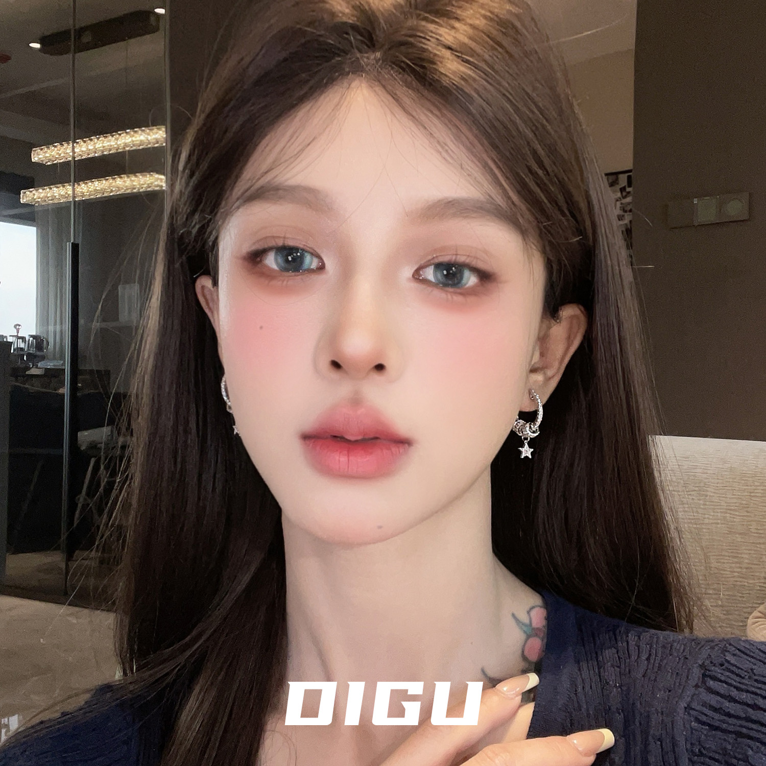 时来运转精致满钻转运珠耳环