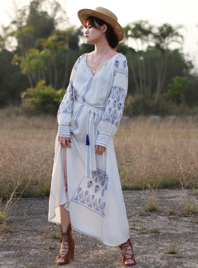 FP实拍现货白色裙子 波西米亚度假重工刺绣流苏系带灯笼袖长裙