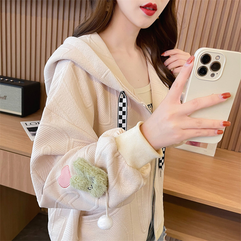 大码刺绣卡通提花外套女图片