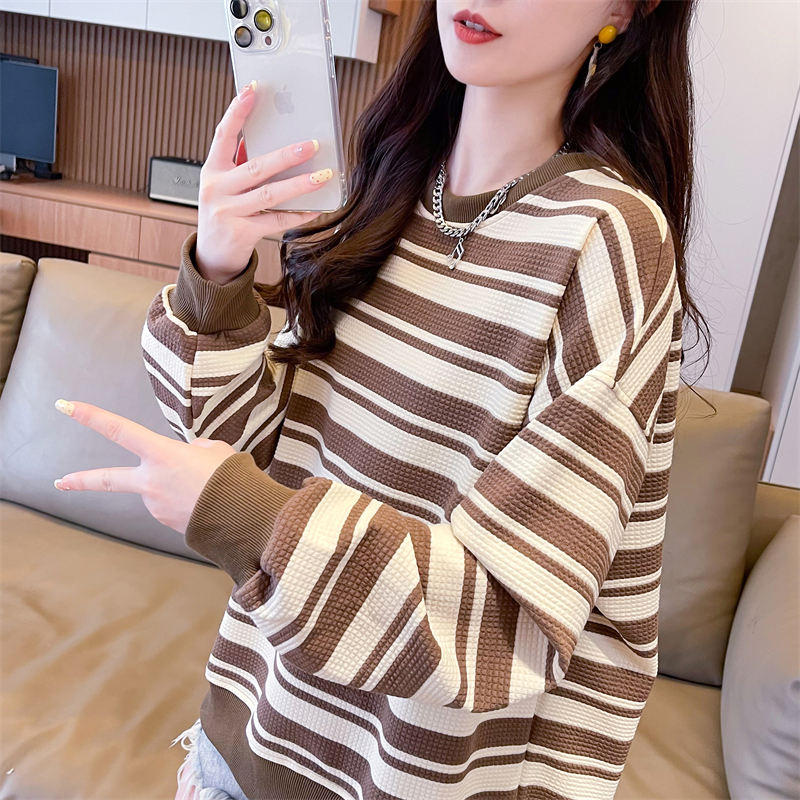 薄款宽松慵懒风条纹卫衣女