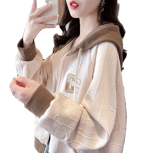 早春装外套女春秋韩版宽松大码设计感小众初春薄款小个子开衫卫衣