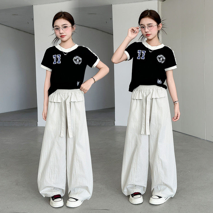 2026夏装女童韩系短袖套装超好看儿童短款T恤t女大童夏款阔腿裤潮
