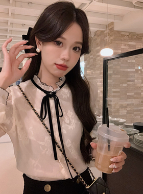 安璃 设计感法式气质百搭拼接蕾丝上衣仙气温柔木耳边绑带衬衫