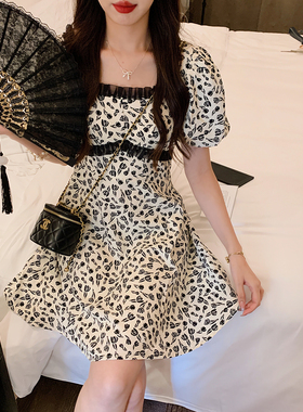 安璃 7.12NEW 法式复古浪漫花边碎花裙收腰显瘦甜美短款连衣裙