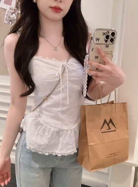 安璃 小蛋糕~纯欲感甜美精致镂空蕾丝花边吊带背心时髦白色上衣