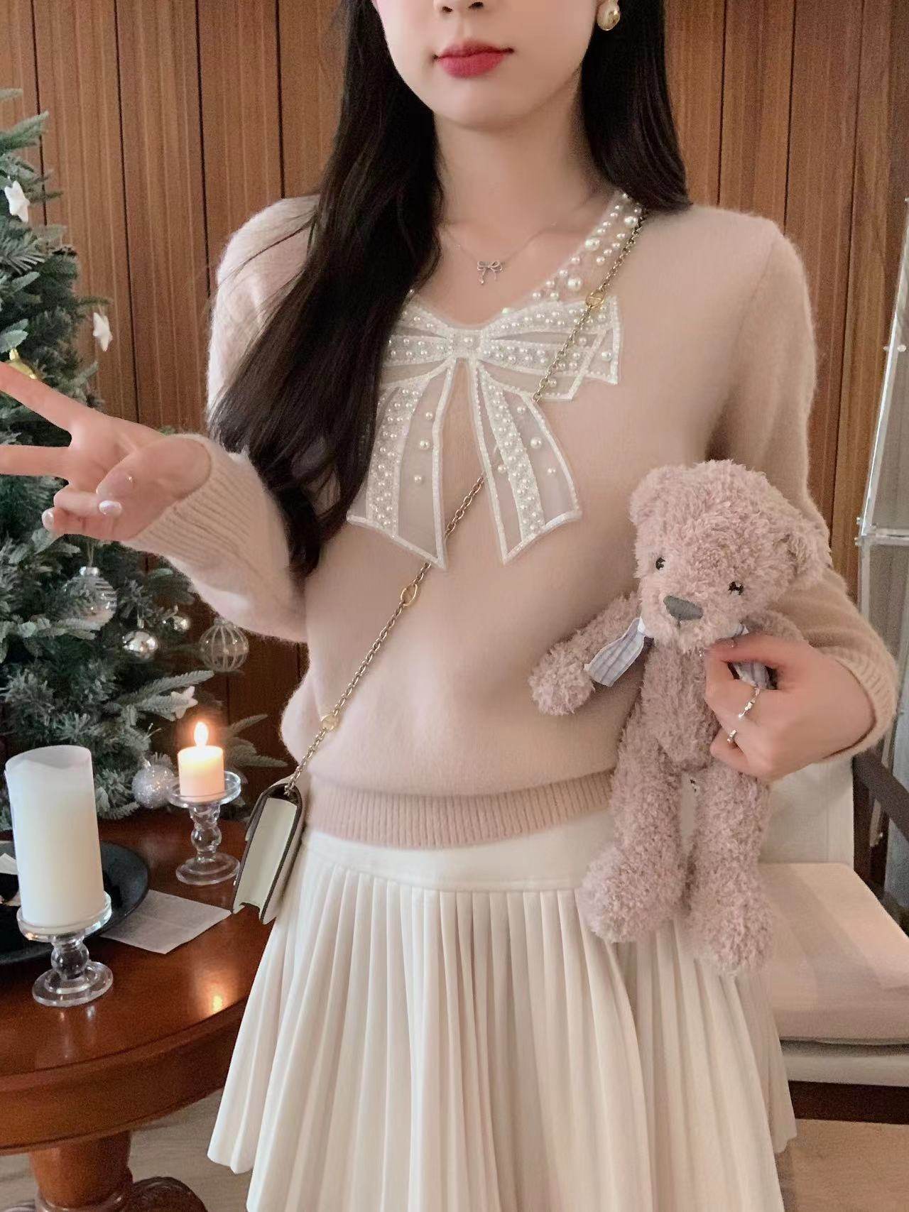 安璃 白桃少女~水蜜桃粉色精致钉珠蝴蝶结毛衣