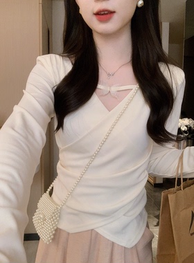 安璃 蝴蝶飞飞~褶皱设计感交叉领T恤精致挂脖横条蝴蝶纯欲风上衣2