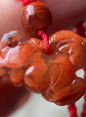 天然川料南红玛瑙小羊吊坠雕件柿子红生肖雕刻挂饰项坠