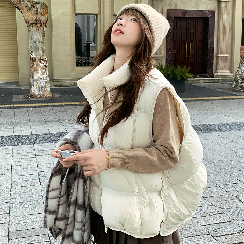 25新侧边纽扣立领羽绒服马甲外套170-2572-P245-358，女装羽绒服，浙宝170