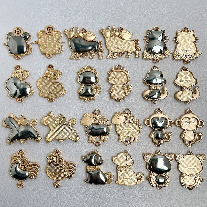 手工diy吊坠宋锦贴布底胚十二生肖挂件非遗手工饰品材料配件空托,饰品/流行首饰/时尚饰品新,其他DIY饰品配件,淘宝优惠券,粉丝福利购,淘宝优惠卷